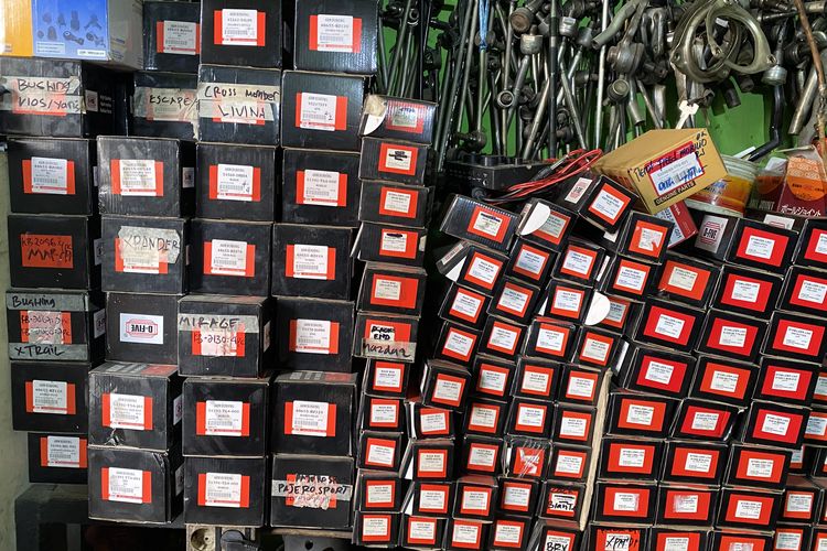 Perbaikan kaki-kaki mobil, harga komponen mobil, bengkel Cempaka Per, kualitas part aftermarket, Bengkel Spesialis Kaki-Kaki Mobil Cempaka Per