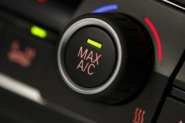 AC Mobil, hemat bbm, optimal, tips, Trik Pakai AC Mobil Tanpa Membebani Konsumsi BBM