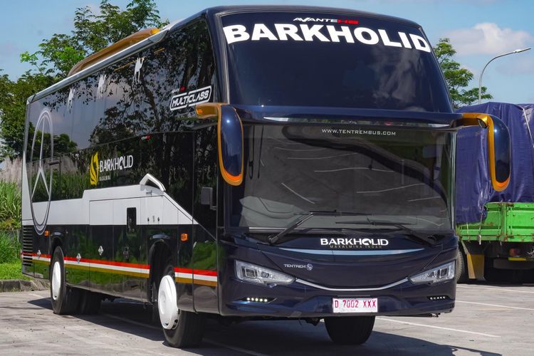 bodi bus, Karoseri Tentrem, Karoseri Laksana, Karoseri New Armada, Karoseri Morodadi Prima, karoseri bus, karoseri tentrem, karoseri morodadi prima, combi bus, Berbagai Karoseri dengan Bodi Bus Kombinasi, Sleeper dan Bangku Biasa