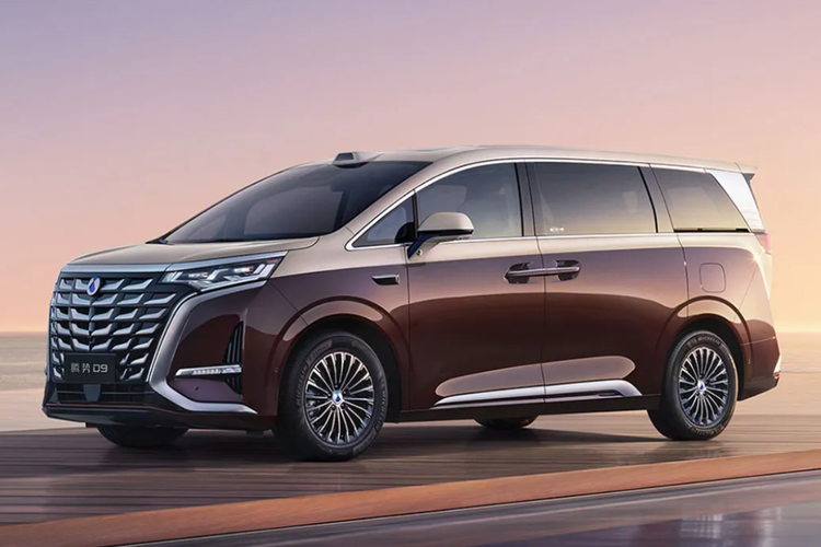 kendaraan ramah lingkungan, pajak penjualan atas barang mewah, Denza D9 PHEV, PT BYD Motor Indonesia, BYD Bicara Soal Regulasi dan Tantangan PHEV di Indonesia