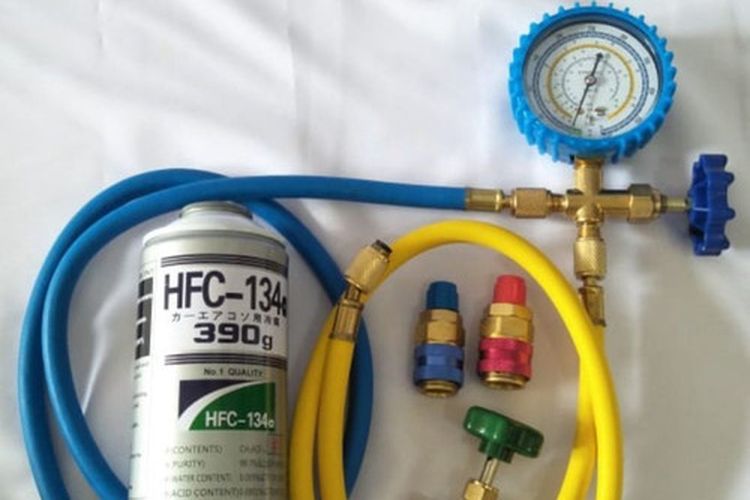 AC Mobil, freon, AC tidak dingin, kebocoran, Mengatasi AC Mobil yang Tak Dingin