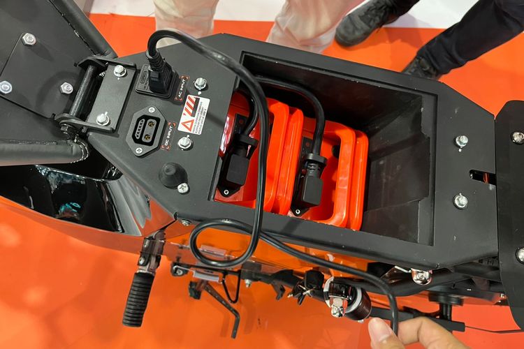 Motor Listrik, Kupprum, Surabaya, motor listrik, desain unik, Kupprum: Motor Listrik Asal Surabaya dengan Desain Unik