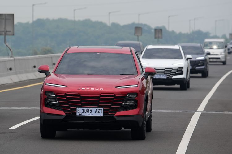 industri otomotif, Jetour Motor Indonesia, Ranggy Radiansyah, persaingan mobil, Persaingan Ketat Merek Mobil China di Indonesia