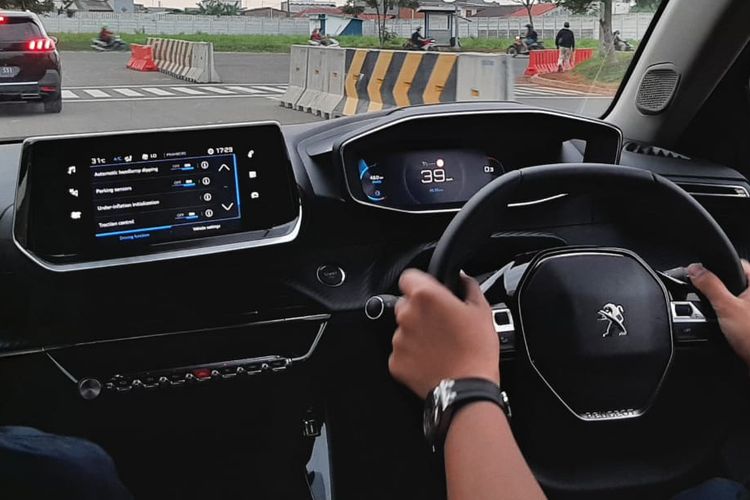 baterai, Aki Mobil, mobil, Mobil Pakai Aki Baru tapi Tekor, Ini Penyebabnya