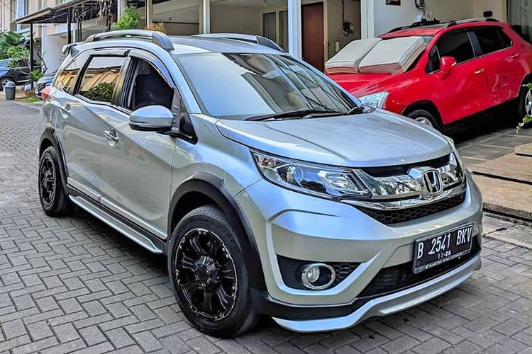 Low SUV, keluarga muda, harga, terjangkau, mobil bekas, low suv, Pilihan Low SUV Bekas Awal Juli, Harga di Bawah Rp 150 Juta