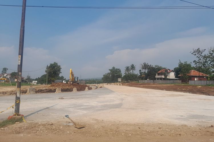 Lalu Lintas, Jasa Marga, kendaraan bermotor, Tol Japek II Selatan, mudik Lebaran 2025, Tol Japek II fungsional saat mudik Lebaran 2025, Tol Japek II Selatan Hanya Boleh Dilintasi Kendaraan Golongan I