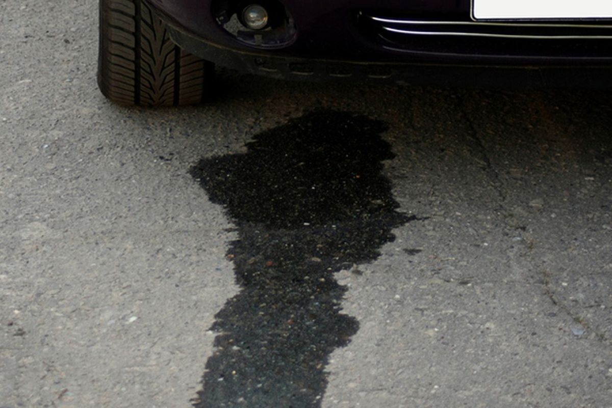 Air Menetes dari Kolong Mobil: Normal atau Tanda Masalah?