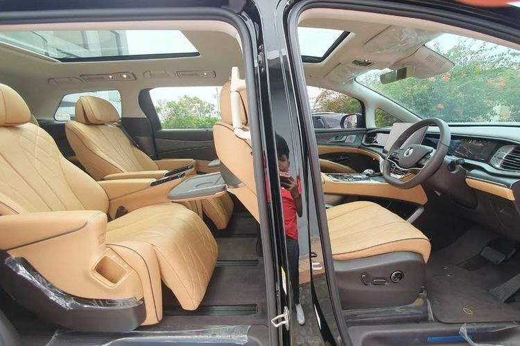 mobil listrik bekas, Denza, Denza D9, Denza D9 Harga, Denza D9 Bekas, Denza D9 Sudah Ada Bekasnya, Harga Lebih Mahal dari yang Baru