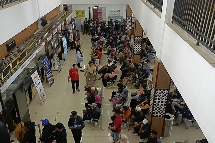 Pajak Kendaraan Bermotor, bayar pajak kendaraan, cara bayar pajak kendaraan diwakilkan, dokumen bayar pajak kendaraan, bayar pajak motor tanpa pemilik, Mudah, Begini Cara Bayar Pajak Kendaraan yang Diwakilkan Orang Lain