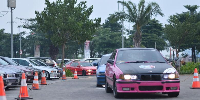 Mobil lawas, pencinta otomotif, BMW E30, mobil lawas, tips membeli mobil, Panduan Cerdas Membeli Mobil BMW Retro