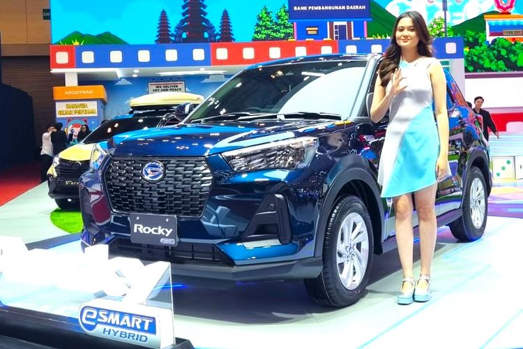 otomotif, Daihatsu, Mobil Hybrid, mobil, kendaraan bermotor, Daihatsu Rocky Hybrid, Daihatsu Buka Peluang Jual Mobil Hybrid 7 Penumpang di Indonesia