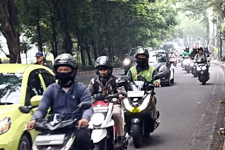 fasilitas umum, jalan tb simatupang, Kemacetan Jakarta, Konektivitas Jalan, Alasan Jalan TB Simatupang Terkenal karena Macet