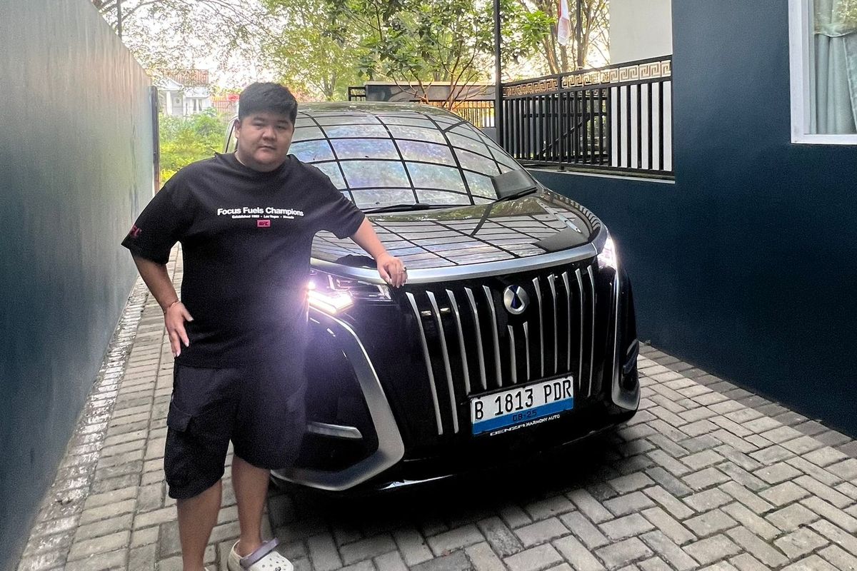 Pengguna Denza D9, Update Harga Terbaru LCGC