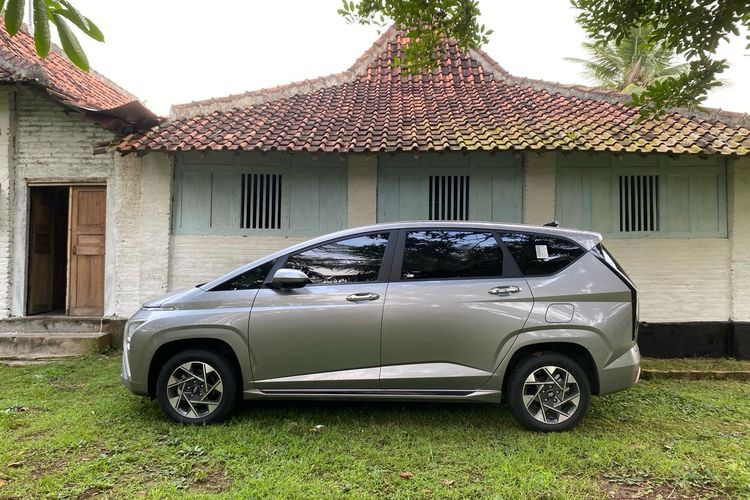 Hyundai, Stargazer, mobil bekas, Harga bekas, Hyundai Motors Indonesia (HMID), Cek Harga Mobil Bekas Hyundai Stargazer, mulai Rp 190 Jutaan