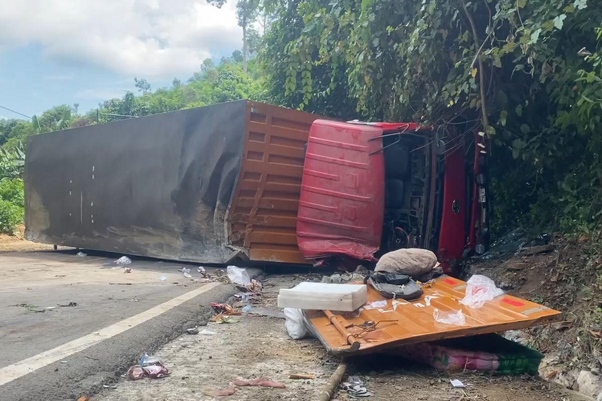 Kesalahan Umum Sopir Truk dalam Mengoperasikan Rem