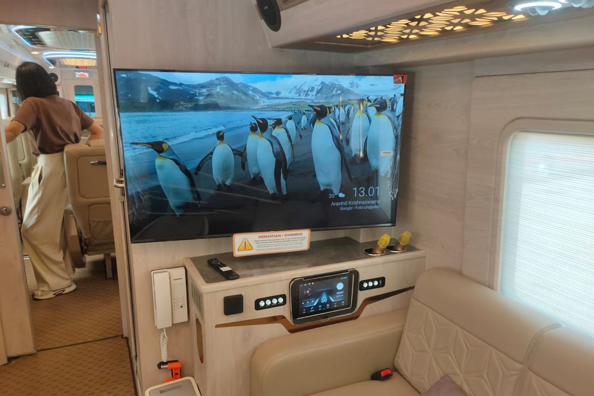 Karaoke Jadi Fasilitas Andalan Bus Pariwisata White Horse