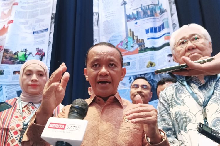 bahlil, etanol, Bahlil Lahadia, Soal BBM Campur Etanol, Bahlil Sebut Negara Lain juga Pakai