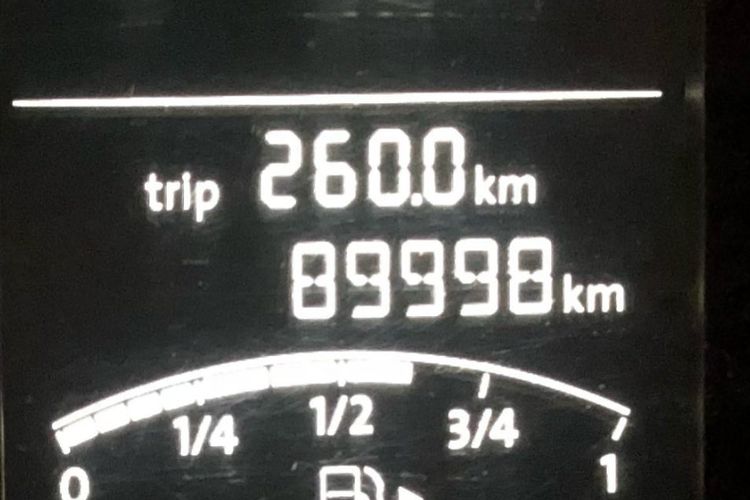 mobil bekas, inspeksi mobil, manipulasi odometer, odometer rollback, Tips Memilih Mobil Bekas: Kenali Manipulasi Odometer