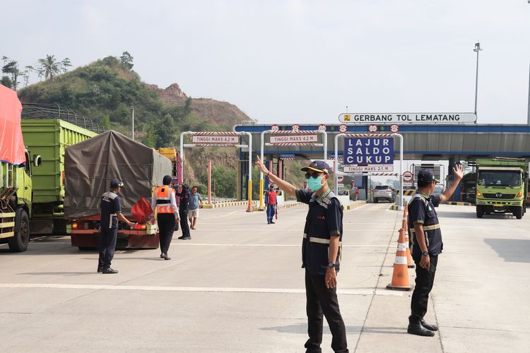 otomotif, kendaraan, over dimension over loading, Truk ODOL, AHY Sebut Kebijakan Zero ODOL Siap Jalan Awal 2027