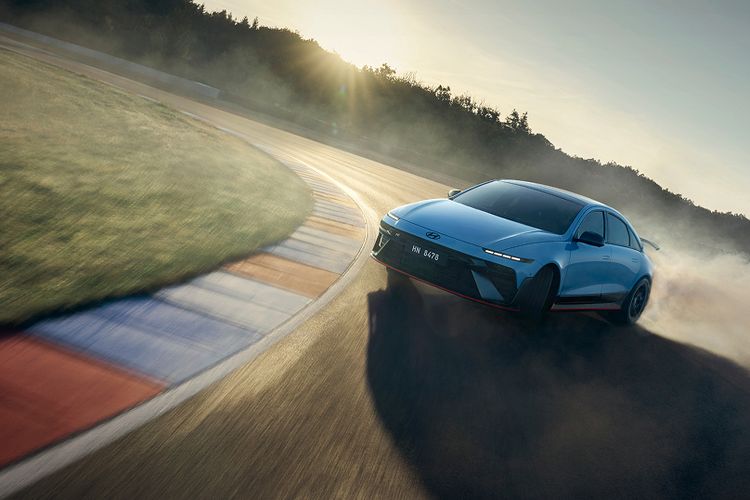 Hyundai, Ioniq 6 N, Ioniq 5 N, Hyundai N, mobil listrik, sedan listrik, mobil listrik berperfoma tinggi, Hyundai Ioniq 6 N Meluncur: Lebih Canggih dari Ioniq 5 N