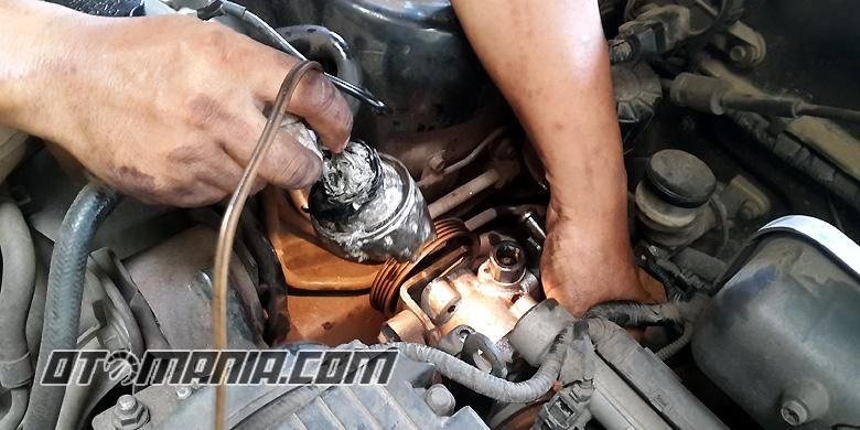 otomotif, mobil, power steering, kendaraan bermotor, tips otomotif, Cara Mendeteksi Kerusakan Power Steering Lebih Dini