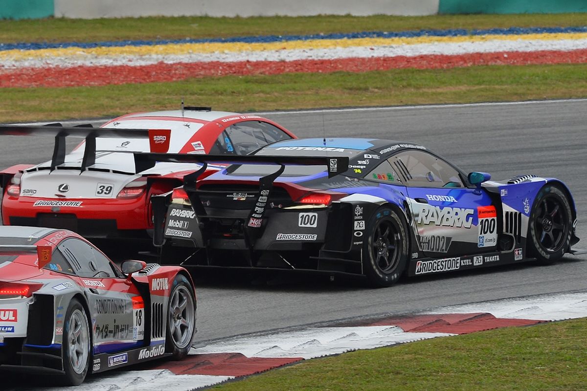 Bridgestone Perkenalkan Teknologi Canggih di Super GT 2025