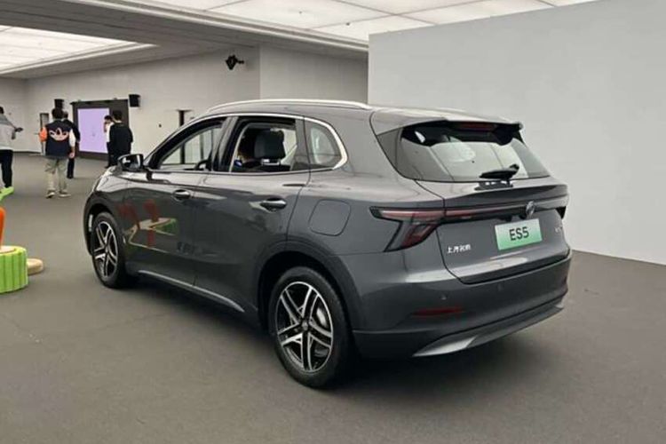 GIIAS, mobil listrik, MG ES5 EV, GIIAS 2025, Bocoran Spesifikasi MG ES5 yang Bakal Hadir di GIIAS 2025