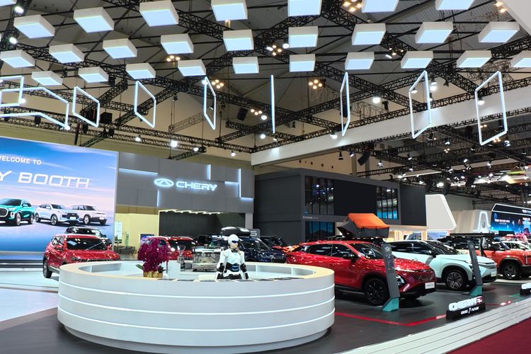 Chery, kendaraan ramah lingkungan, GIIAS 2025, Surat Pemesanan Kendaraan, Chery Mengaku Dapat 2.153 SPK di GIIAS 2025