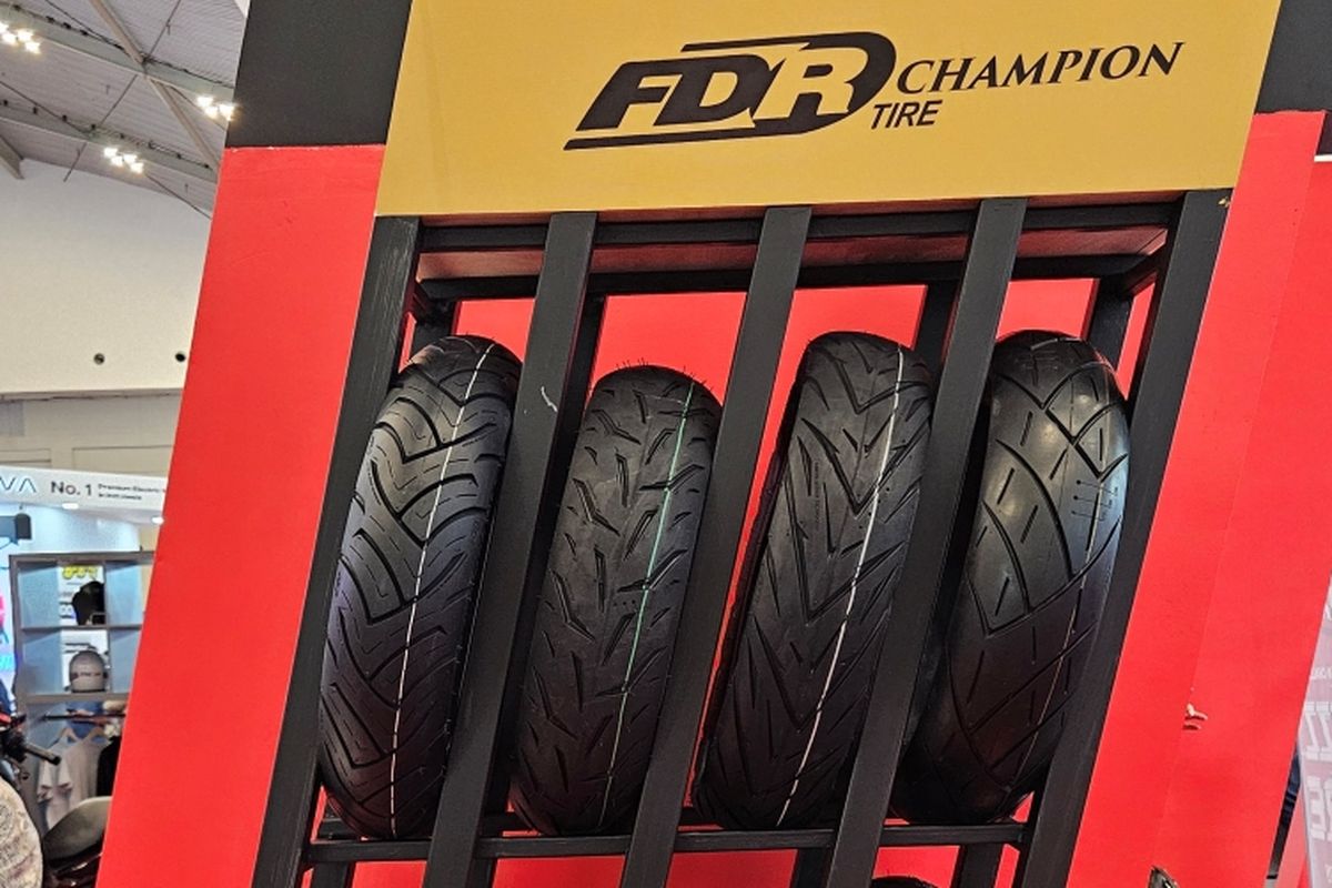 FDR Bawa Ban buat Xmax dan Forza di IMOS 2025