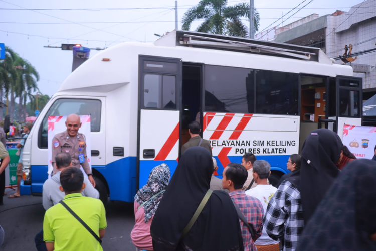 perpanjang SIM, sim a, SIM C, panduan perpanjang sim, Panduan Lengkap Perpanjang SIM A dan C: Syarat dan Biaya Resminya