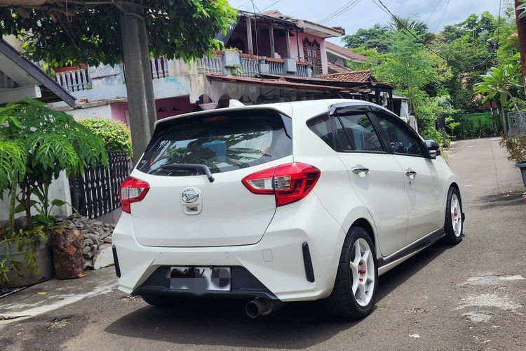 hatchback, Daihatsu Sirion, Konsumsi BBM, Performa mesin, Curhat Pemilik Daihatsu Sirion 2022: Fun to Drive, Spare Parts inden