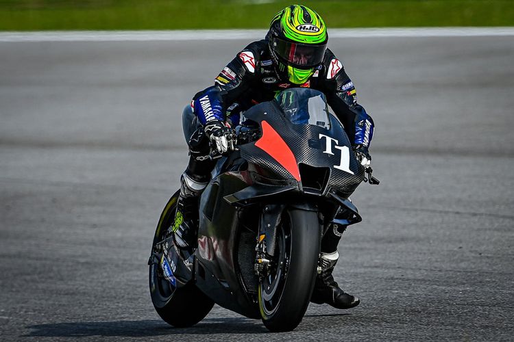 MotoGP, balap motor, balap, augusto fernandez, Augusto Fernandez Perpanjang Kontrak Yamaha, Cal Crutchlow Hengkang