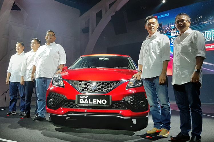 sedan, hatchback, mesin, Perjalanan, Suzuki Indomobil Sales, Suzuki Baleno, Fronx, Dari Sedan ke Hatchback, Jejak Perjalanan Suzuki Baleno di Indonesia