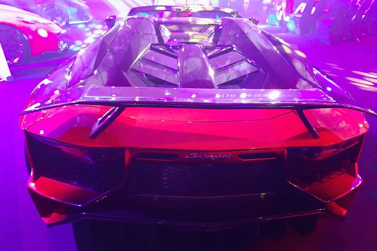 lamborghini, kecelakaan, supercar, Aventador, Tol Kunciran, Spesifikasi Lamborghini Aventador yang Kecelakaan di Tol Kunciran