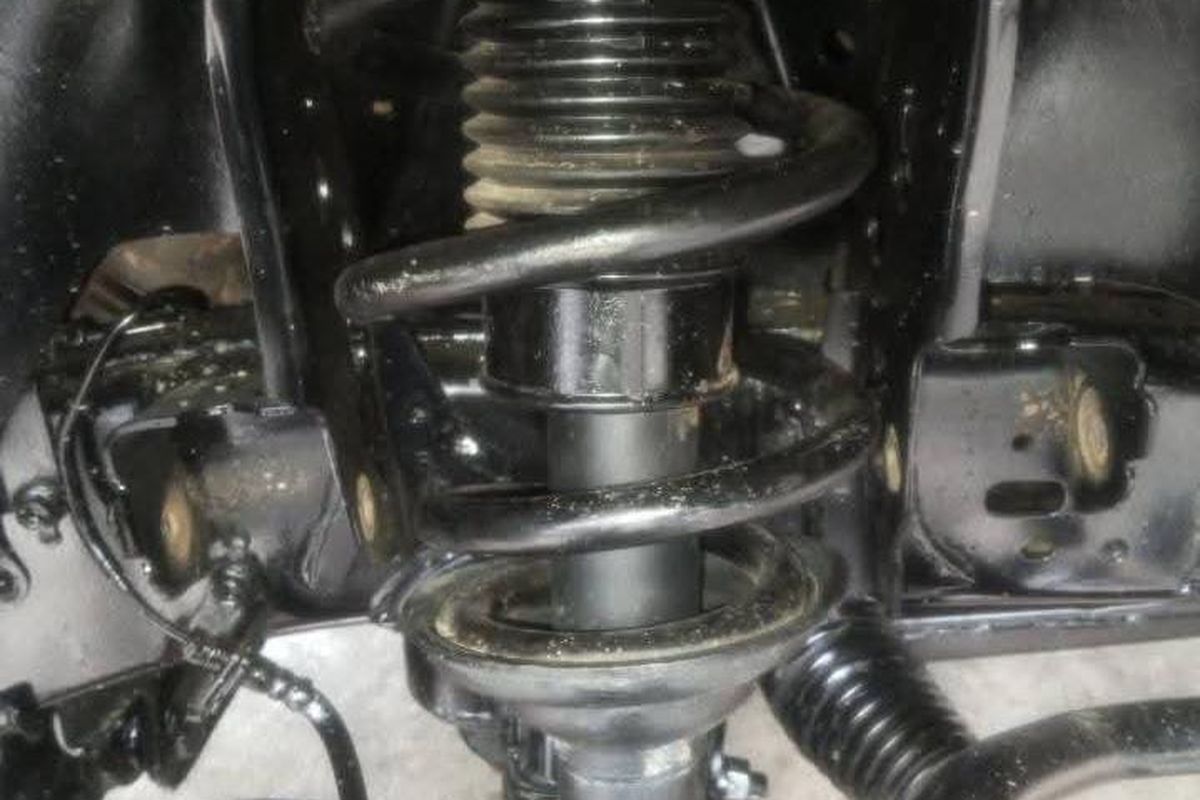 Tips Memperbaiki Shock Absorber Tanpa Ganti Baru