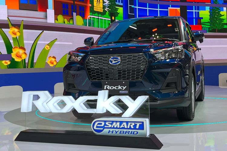 hybrid, Honda, harga mobil, Daihatsu, Suzuki, Rocky, Zenix, Yaris Cross HEV, september 2025, Cek Perbandingan Harga Mobil Hybrid Baru per September 2025