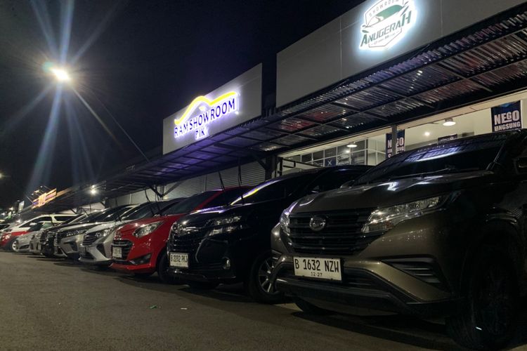 mobil bekas, showroom motor bekas, bursa otomotif buana, Bursa Otomotif Mobil Bekas Hadir di PIK