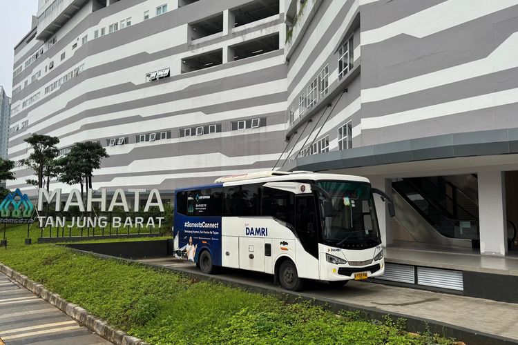 Bus DAMRI, Tanjung Barat, Damri, Bandara Internasional Soekarno-Hatta, bus bandara, DAMRI, DAMRI Buka Rute ke Bandara dari Tanjung Barat, Harga Promo Rp 80.000