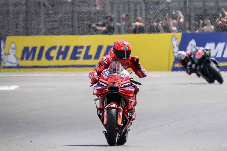hasil klasemen, MotoGP Inggris 2025, live MotoGP, mobil matik CVT, Hasil Klasemen, Marc Marquez, Chery, Mobil Baru, Live MotoGP, Mobil Matik CVT, mobil baru, Populer Otomotif, artikel terpopuler, [POPULER OTOMOTIF] Klasemen MotoGP 2025, Mobil Matik CVT di Tanjakan