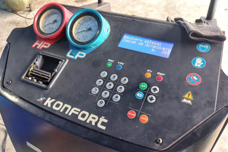 bengkel spesialis, AC mobil, evaporator, kondensor, AC Mobil, perawatan AC, AC Mobil Perlu Perawatan Rutin, Cek Biayanya