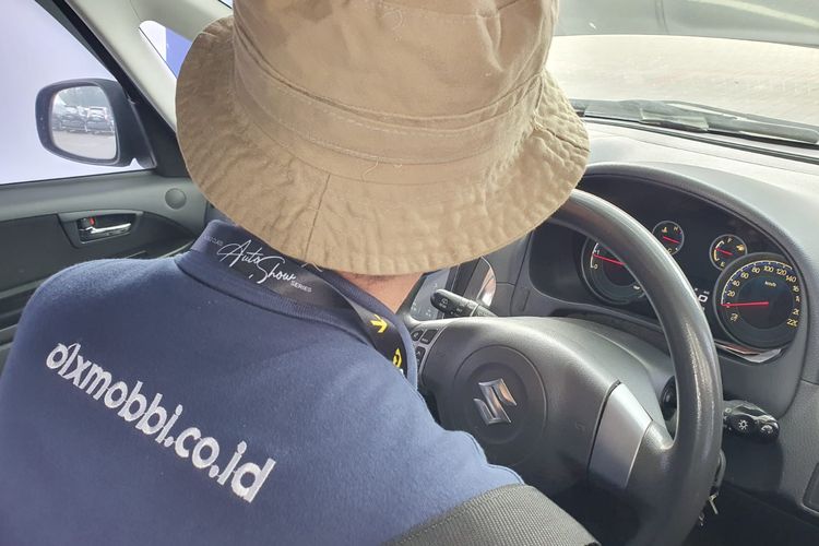 GIIAS 2025, Jual Mobil Bekas, OLXmobbi, inspeksi kendaraan, jual mobil bekas, Kemudahan Jual Mobil Bekas di GIIAS 2025 dengan OLXmobbi