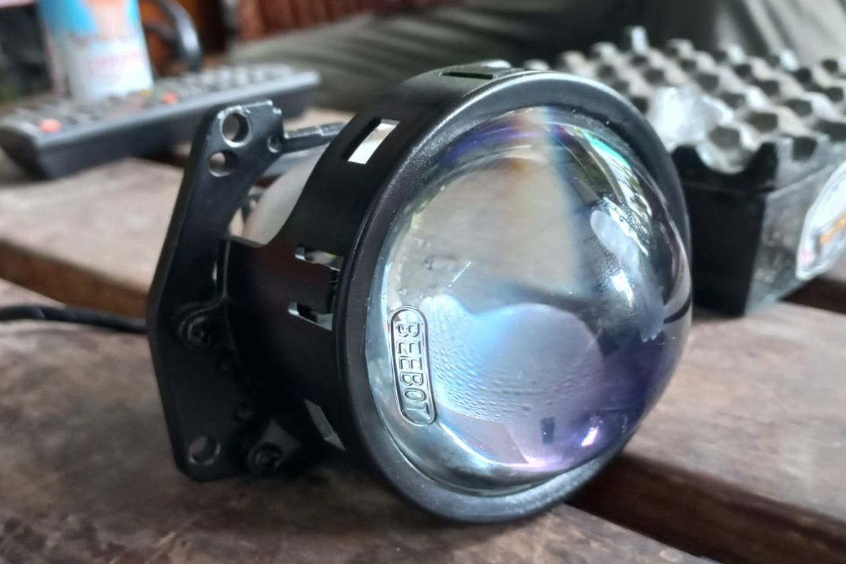 Diameter Lensa Bi-LED Tidak Pengaruhi Tingkat Keterangan Lampu