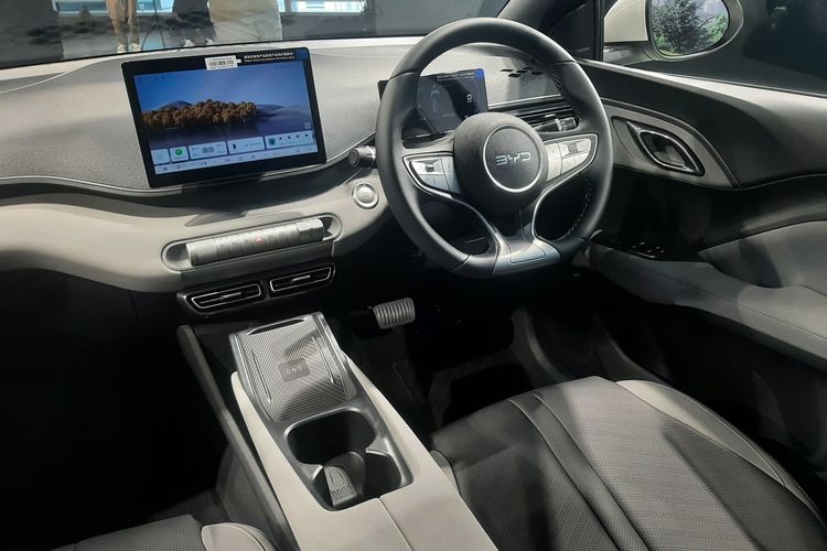 Harga jual kembali, mobil listrik, BYD Indonesia, GIIAS 2025, harga jual kembali, Strategi BYD Jaga Resale Value Mobil Listrik di Indonesia