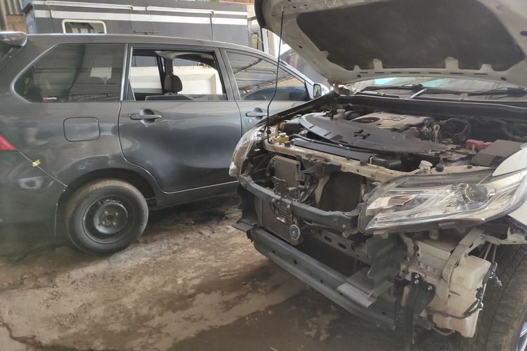 Perawatan Mobil, bengkel ketok magic, pemolesan bodi mobil, cat mobil baru, Jangan Langsung Poles Mobil Setelah Diketok Magic, Ini Risikonya