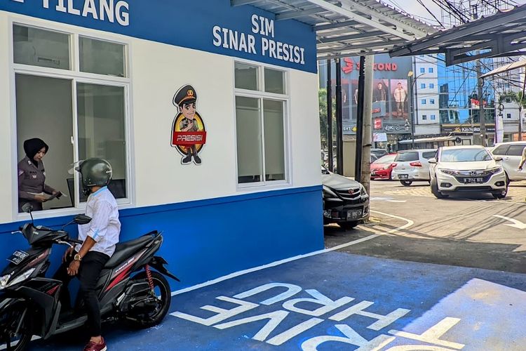 Perpanjangan SIM, perpanjangan SIM, Perpanjang SIM dari luar Daerah, Perpanjang SIM tak Perlu Mudik, Perpanjang SIM Tak Harus Sesuai Alamat KTP