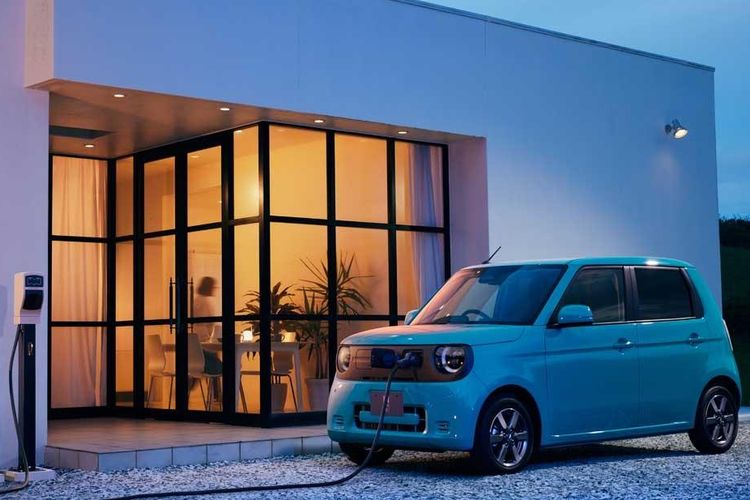 Menteri Perindustrian, Honda, Honda HR-V, mobil listrik, insentif, Populer Otomotif, artikel terpopuler, Jadwal Lengkap MotoGP, pegangan pintu mobil, Curhat Pengguna Honda HR-V, MotoGP San Marino