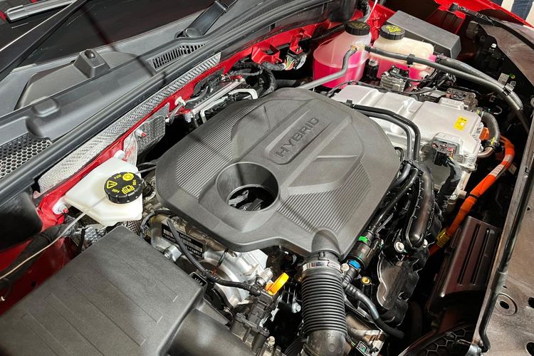 MG Motor Indonesia, MG ZS Hybrid, Mobil ramah lingkungan, GIIAS 2025, MG ZS Hybrid+ Jadi Mobil Terlaris di Inggris, Siap Masuk Indonesia