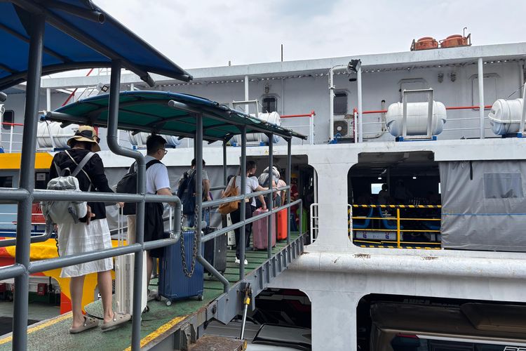 Pelabuhan Ketapang, ASDP Indonesia Ferry, penumpang meningkat, Hari Raya Idulfitri, Catat Waktunya, Penyeberangan Jawa-Bali Tutup saat Libur Nyepi