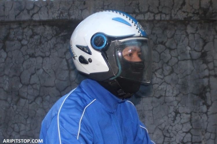 benang layangan, buff, balaclava, Rawan Benang Layangan di Jalan, Ini Pentingnya Balaclava dan Buff