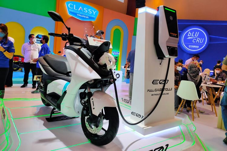 motor listrik, Indonesia Timur, Yamaha E01, penjualan motor listrik, Infrastruktur dan Geografis Tantangan Motor Listrik di Indonesia Timur